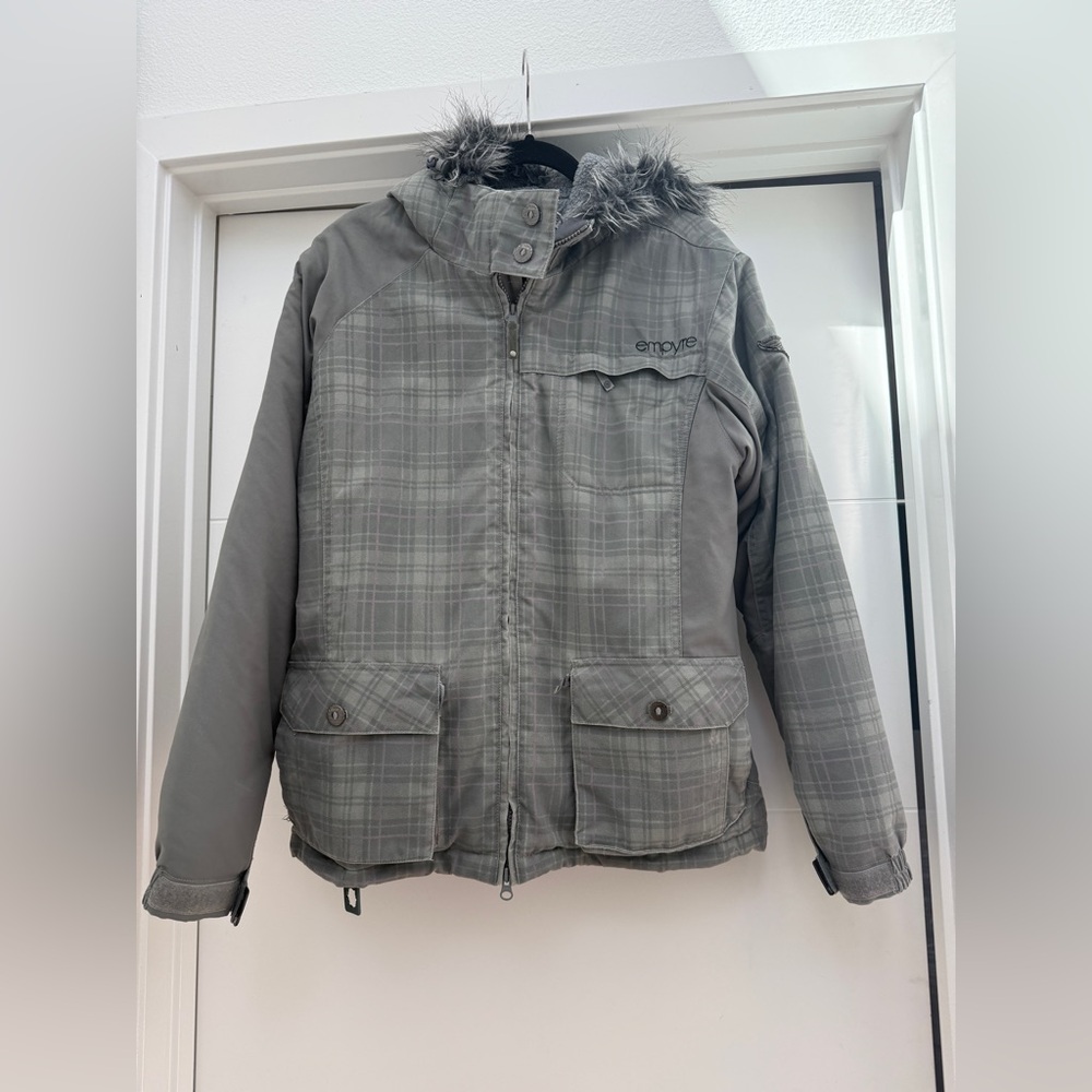 Empyre Gray Plaid Snowboard Ski Jacket Faux Fur Hood | Size L - Picture 6 of 13